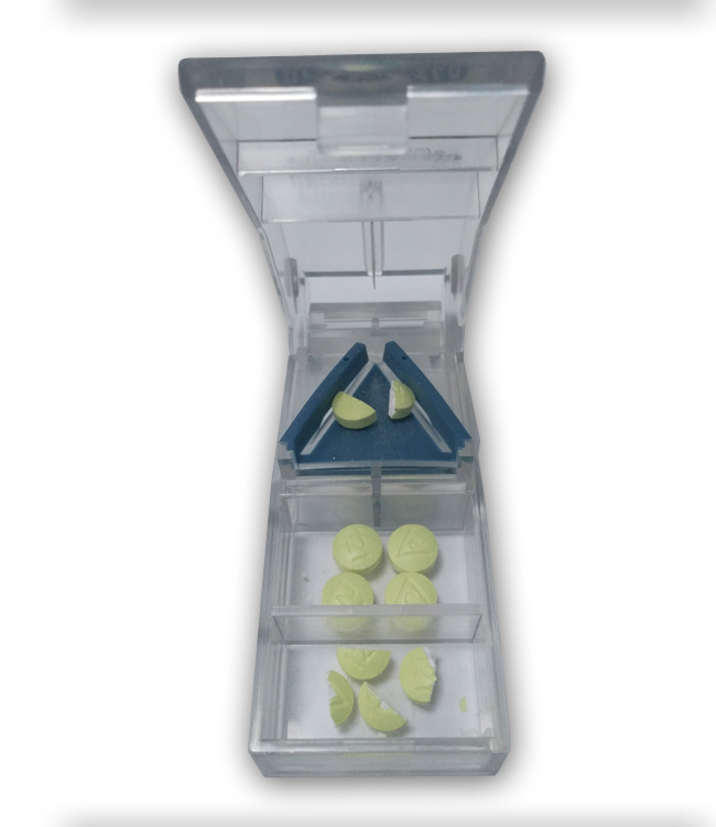 Pill Splitter with storage case